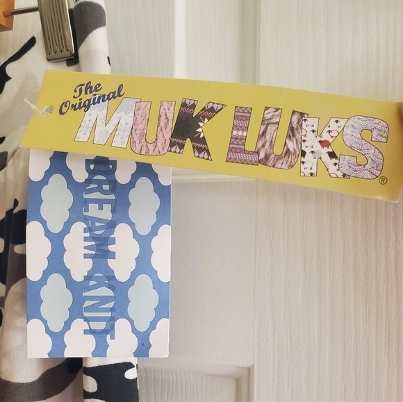 NWT Muk Luks Dream Knit leggings size Medium in camo print - Picture 5 of 7